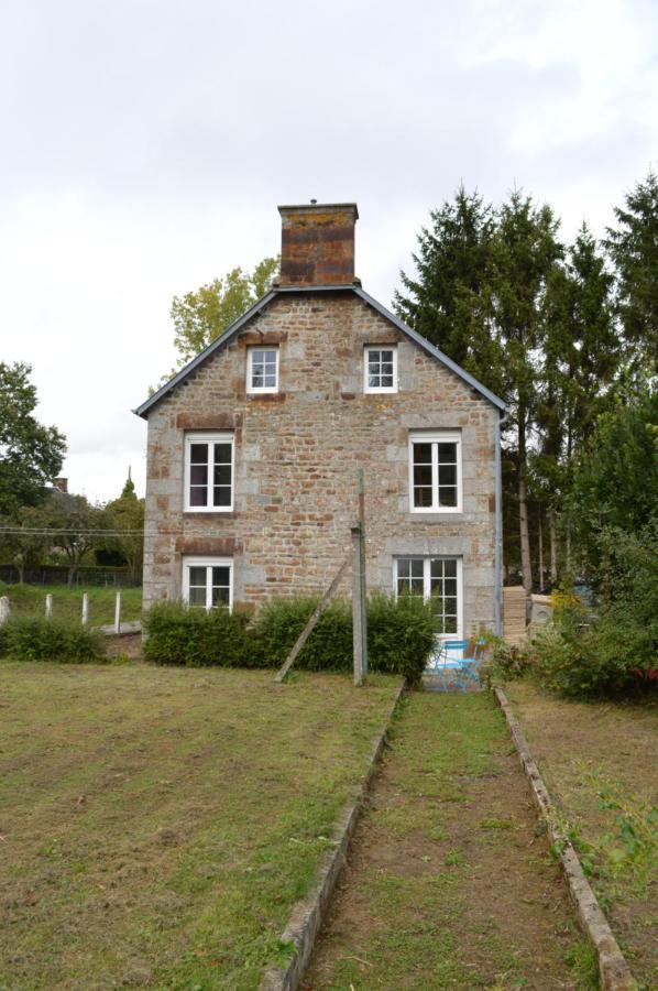 Gite Marlotte Villa La Lande-Saint-Simeon Exterior photo